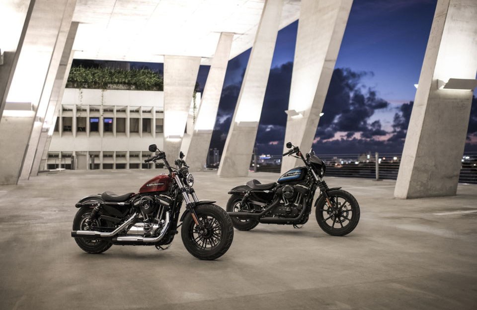 NOVINKY 2018 motocykle Harley-Davidson Sportster Forty Eight Special a Iron 1200