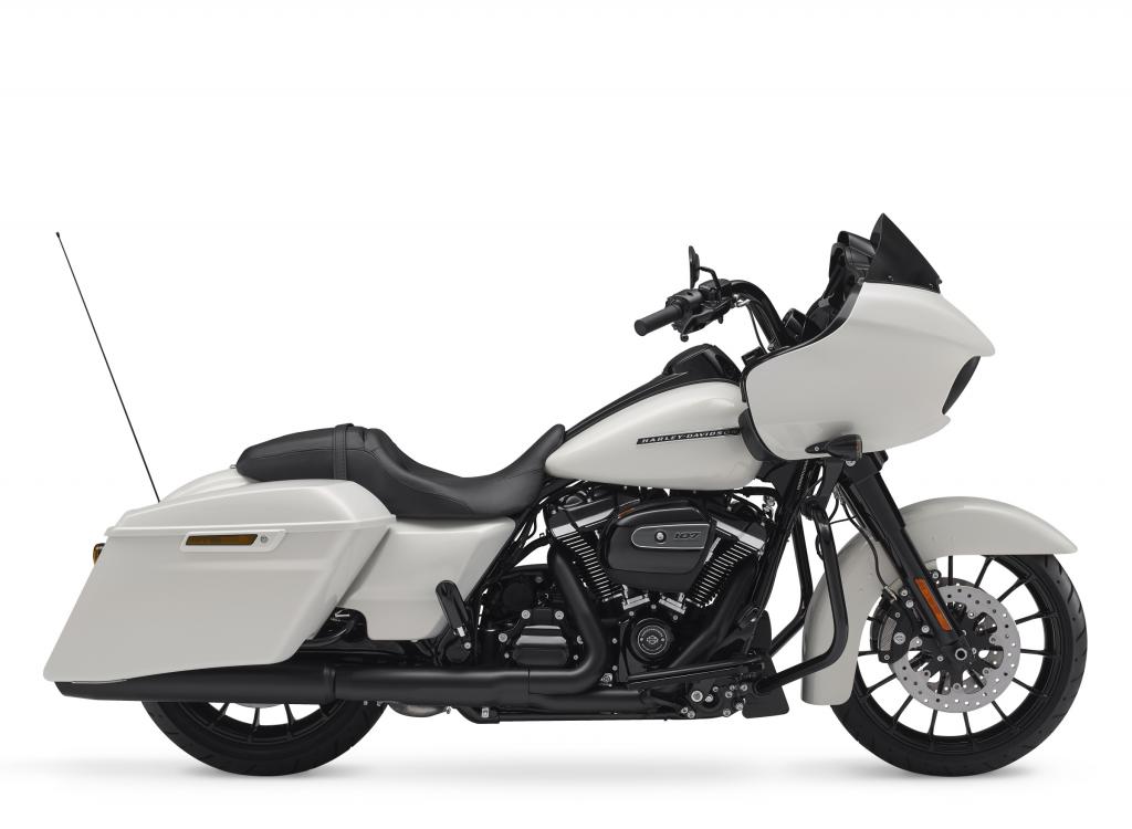 Motocykel Harley-Davidson touring Road Glide Special