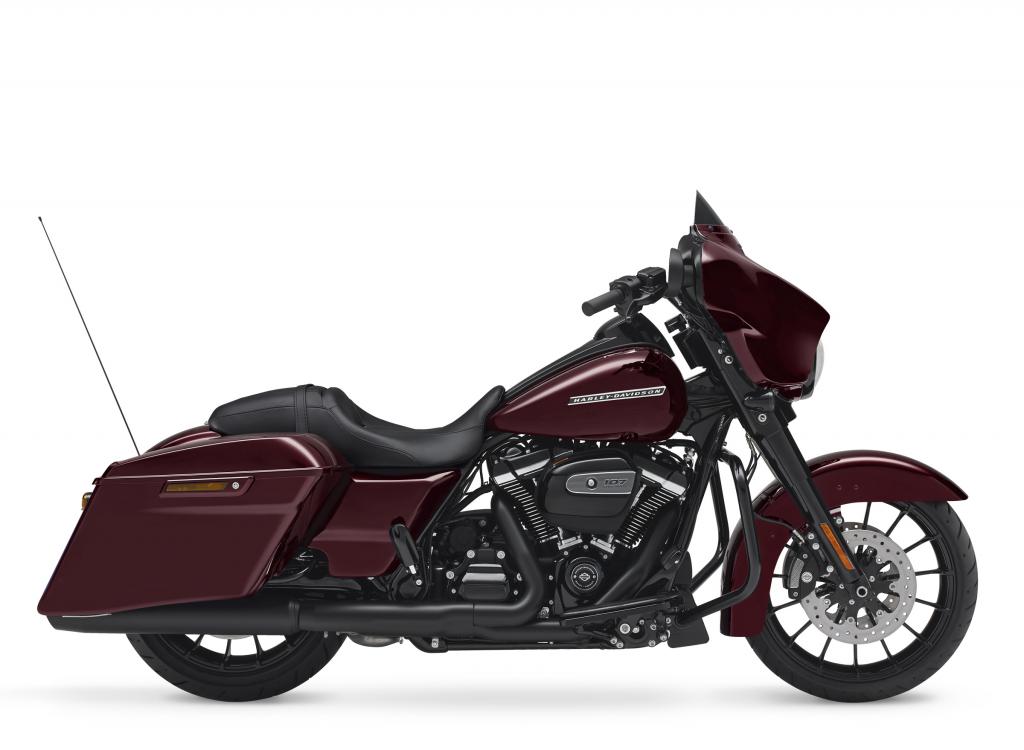 Motocykel Harley-Davidson touring Street Glide Special