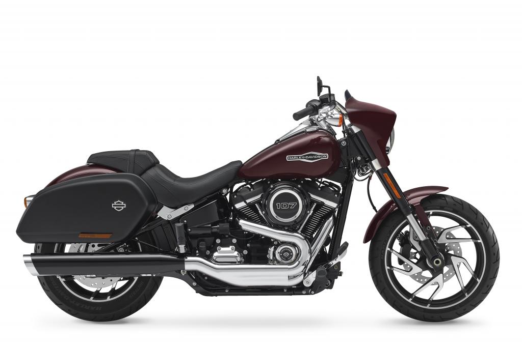 Novinky 2018 motocykel Harley-Davidson Softail Sport Glide